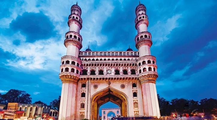 Explore the vibrant Charminar Laad Bazaar, where tradition and culture meet in every corner.